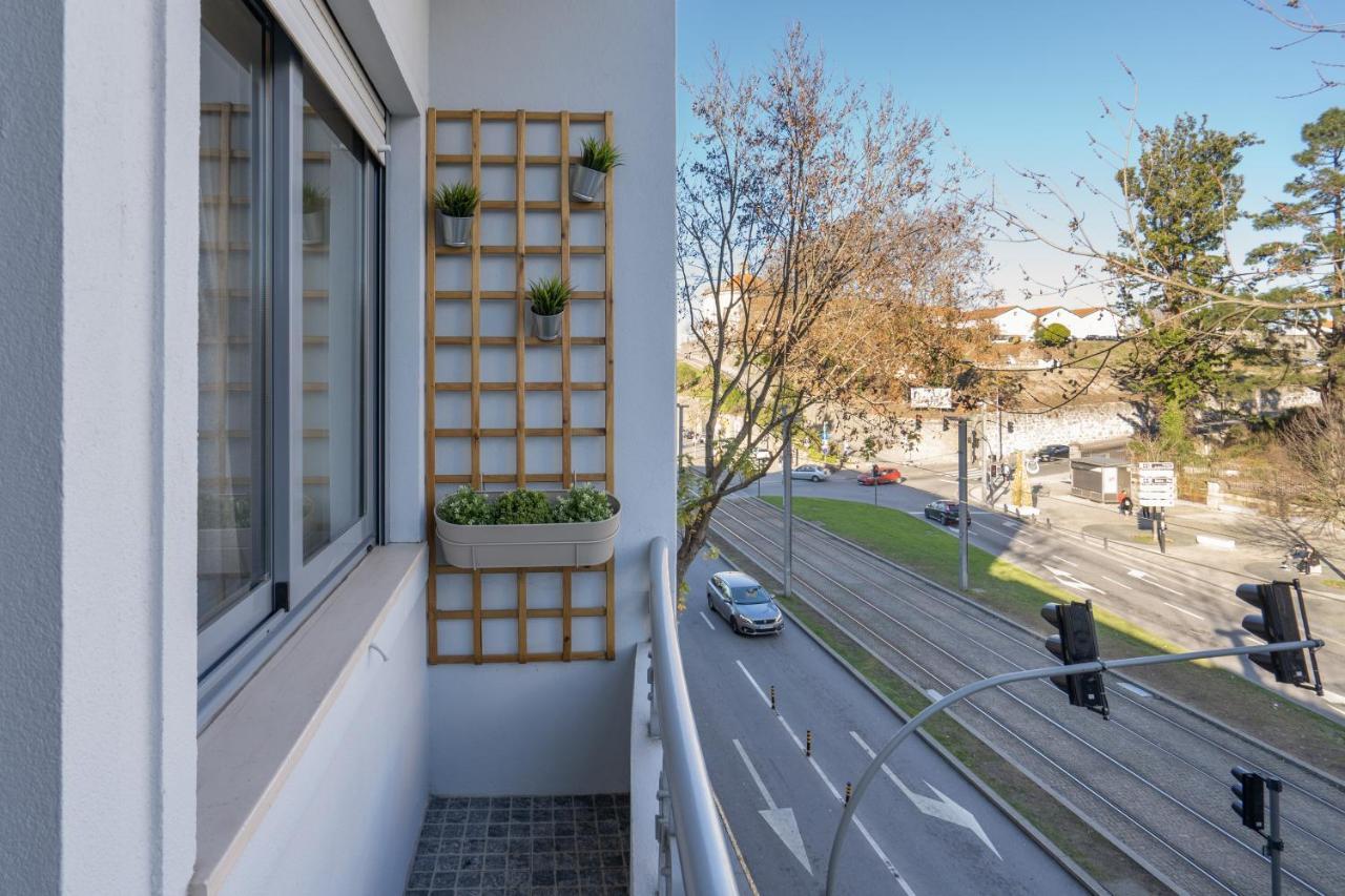 Gaya Avenue Flats - Elegant Contemporary Flats With Balcony Apartment Vila Nova de Gaia Ngoại thất bức ảnh